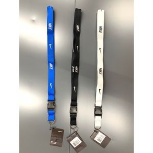 nike lanyard with clip